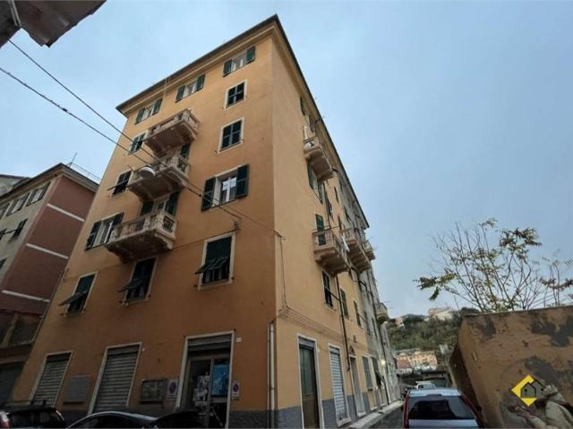 Quadrilocale in vendita a Genova