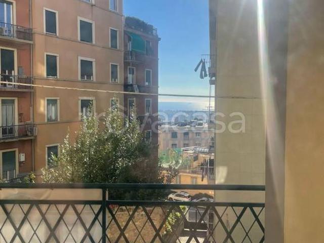 Quadrilocale in vendita a Genova via Aldo Acquarone, 43, Castelletto