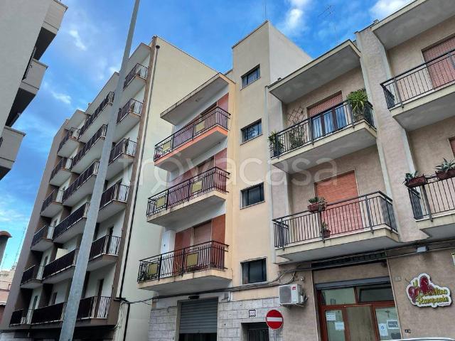 Quadrilocale in vendita a Ginosa via Volturno