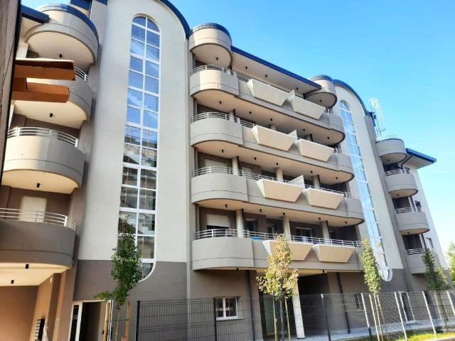Quadrilocale in vendita a Gorla Minore