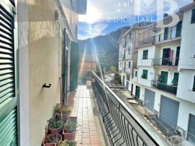 Quadrilocale in vendita a Lumarzo
