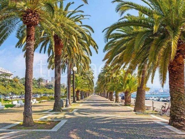 Quadrilocale in vendita a La Spezia via Francesco Crispi, Centro Storico