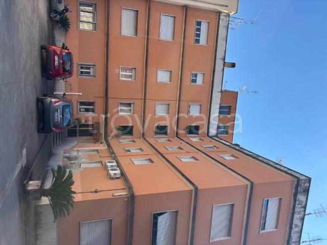 Quadrilocale in vendita a Latina via Adua, 33, Centro città