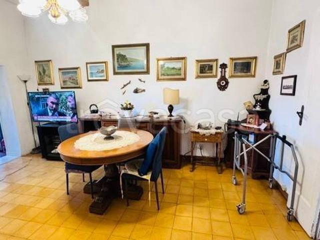 Quadrilocale in vendita a Livorno, Piazza Roma Borgo Cappuccini