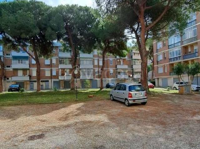Quadrilocale in vendita a Livorno, La Rosa