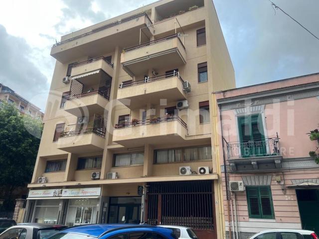 Quadrilocale in vendita a Palermo