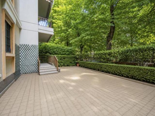 Quadrilocale in vendita a Parma