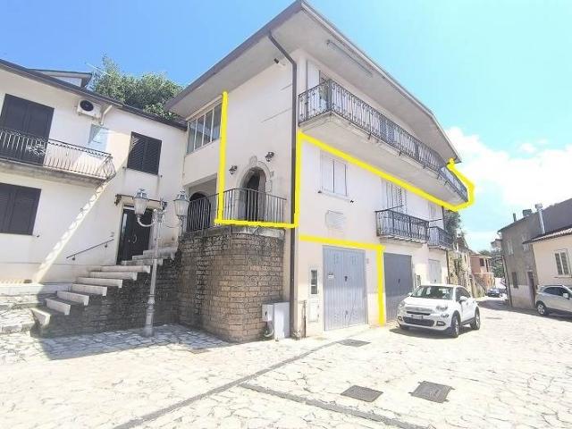Quadrilocale in vendita a Paternopoli via roma