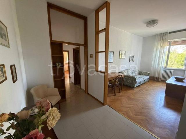 Quadrilocale in vendita a Pesaro via stoppani, Montegranaro Loreto