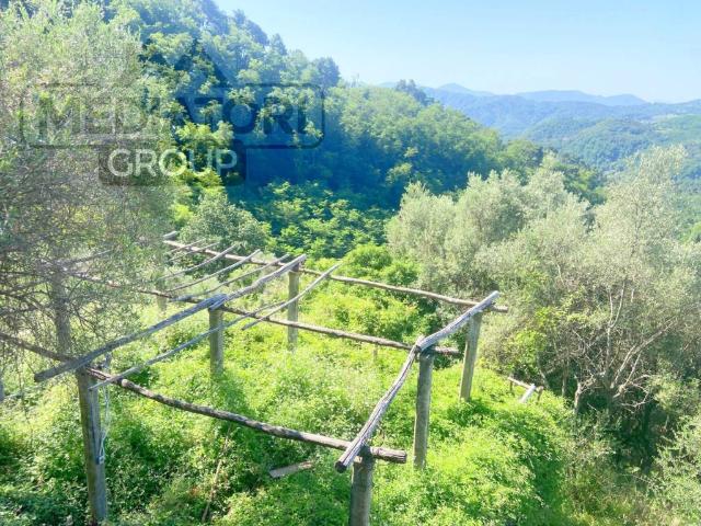 Quadrilocale in vendita a Pescaglia