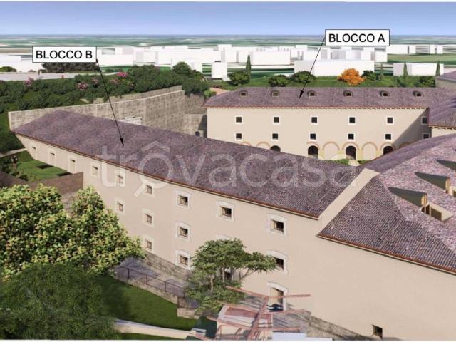 Quadrilocale in vendita a Peschiera del Garda