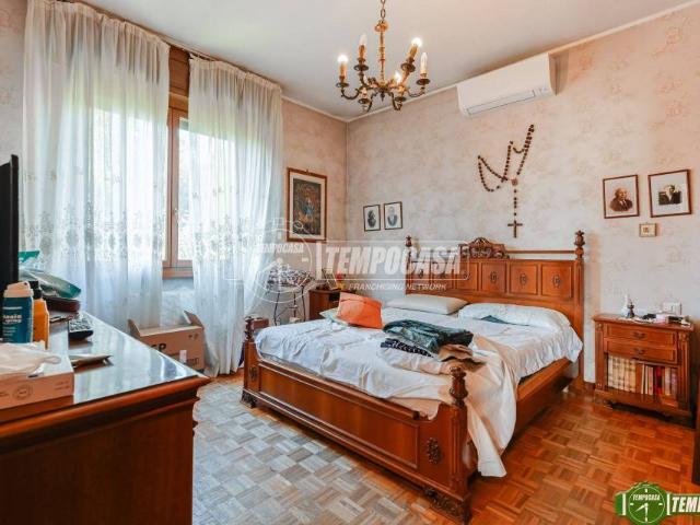 Quadrilocale in vendita a Peschiera, Peschiera Borromeo