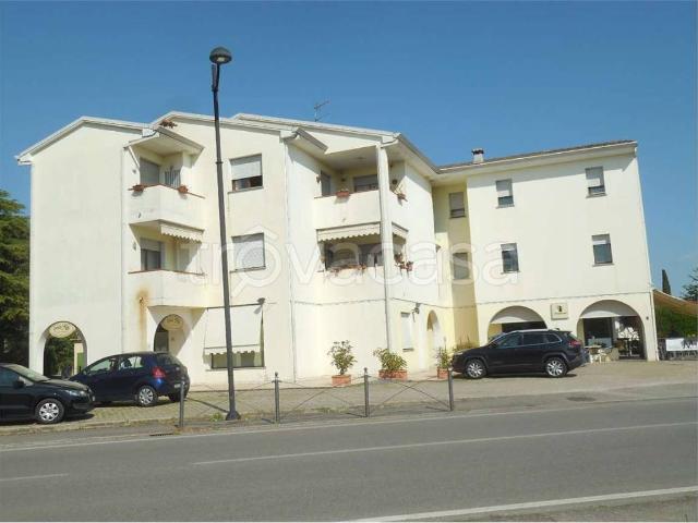Quadrilocale in vendita a Pianzano, Godega di Sant'Urbano