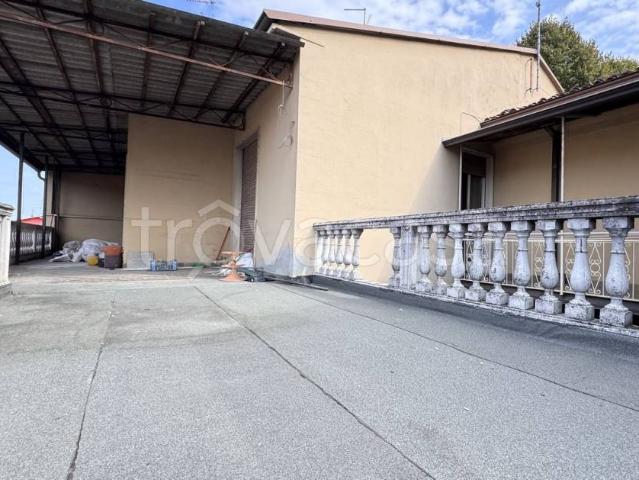 Quadrilocale in vendita a Piacenza, Infrangibile