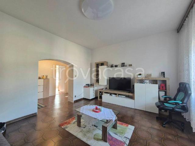Quadrilocale in vendita a Pistoia via della Chiesanuova, 29, Pistoia Ovest