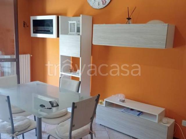 Quadrilocale in vendita a Polesella via Mayer