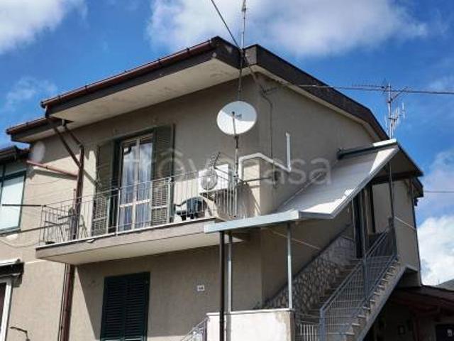 Quadrilocale in vendita a Pontecagnano Faiano via Piave, 108, Faiano