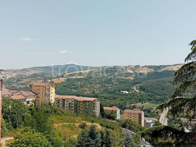 Quadrilocale in vendita a Potenza via delle Querce, 17