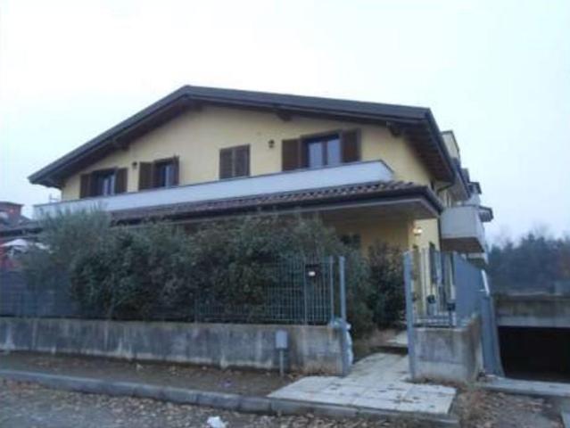 Quadrilocale in vendita a Pozzo d'Adda