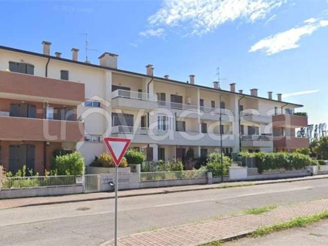 Quadrilocale in vendita a Ravenna via Ubaldo Comandini, 20, Vicoli Redentore