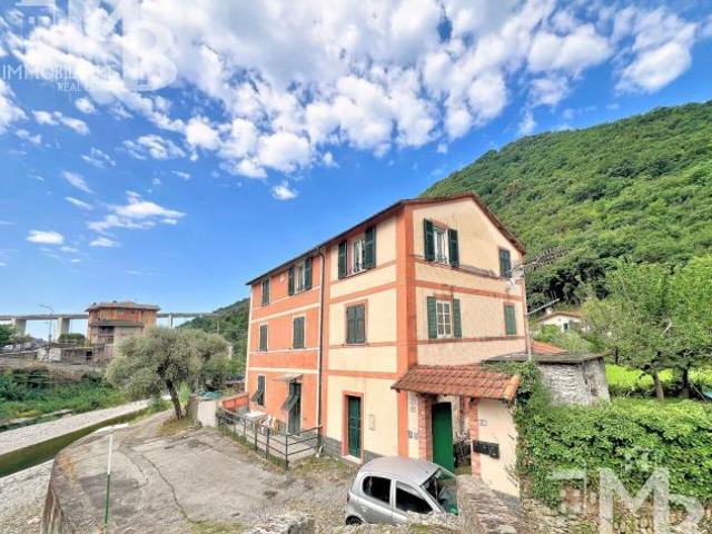 Quadrilocale in vendita a Recco
