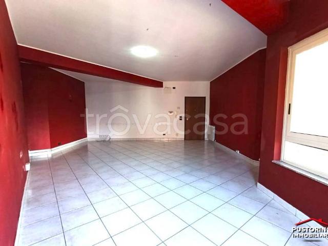 Quadrilocale in vendita a Reggio di Calabria via delle Medaglie d'Oro, Sbarre