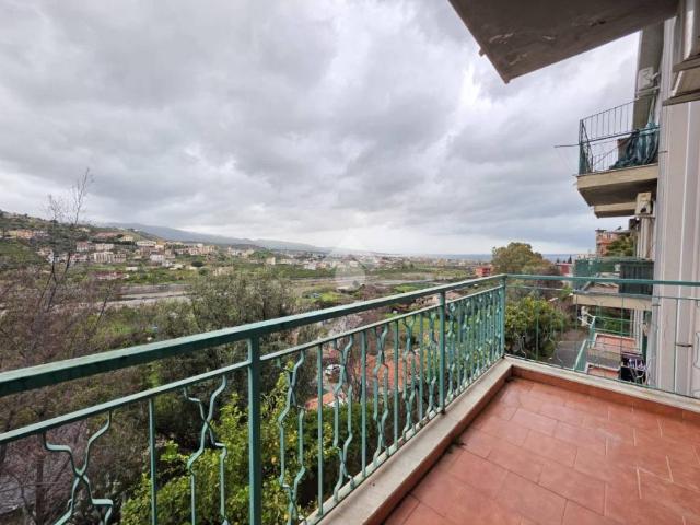 Quadrilocale in vendita a Reggio di Calabria via Vecchia s. Sperato, 4, San Sperato