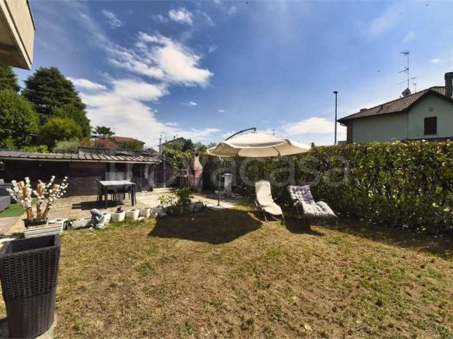 Quadrilocale in vendita a Rescaldina via Roma, 42