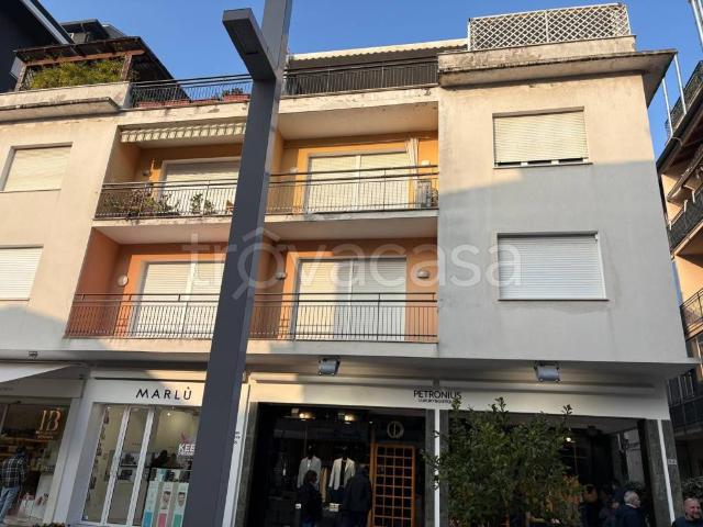 Quadrilocale in vendita a Riccione viale Dante Alighieri, 64, Centro