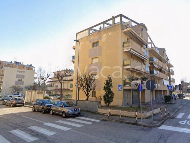 Quadrilocale in vendita a Rimini, Viserba