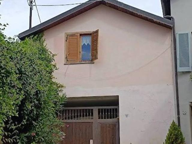 Quadrilocale in vendita a Rivoli vicolo Ortigara, 3