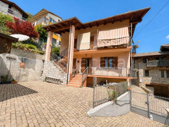 Quadrilocale in vendita a Roccaforte Mondovì via Fontana, 20, Prea