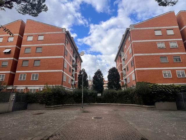 Quadrilocale in vendita a Roma