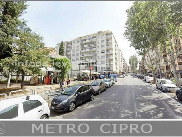 Quadrilocale in vendita a Roma, Cipro