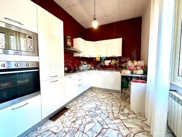 Quadrilocale in vendita a Roma via Isidoro del Lungo, Talenti Monte Sacro