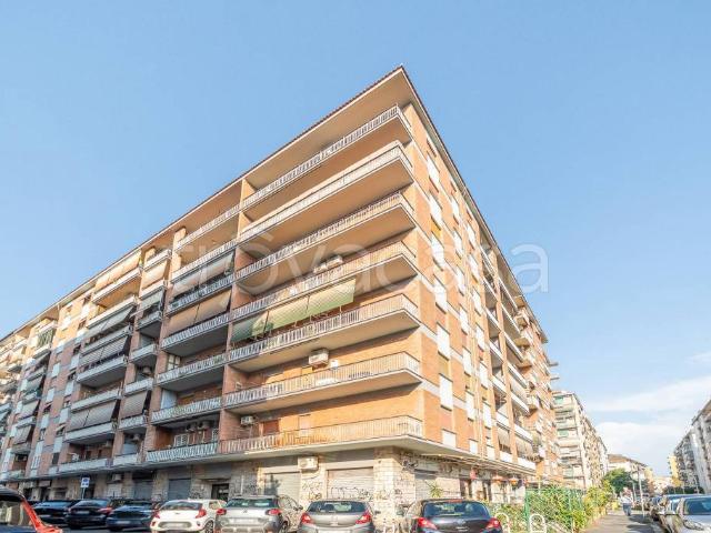 Quadrilocale in vendita a Roma via Quinto Pedio, Cinecittà