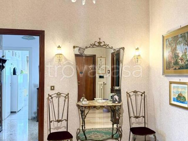 Quadrilocale in vendita a Roma via Santa Bernadette, Baldo degli Ubaldi