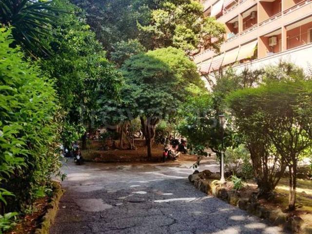 Quadrilocale in vendita a Roma via Val Chisone, 35, Città Giardino