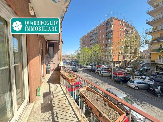 Quadrilocale in vendita a Roma via Zenodossio, 71, Pigneto