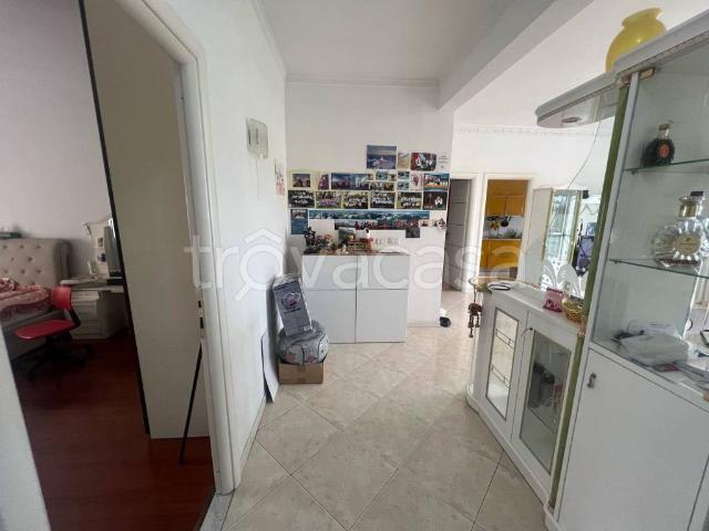 Quadrilocale in vendita a Roma viale Telese, 3, Tor de' Schiavi