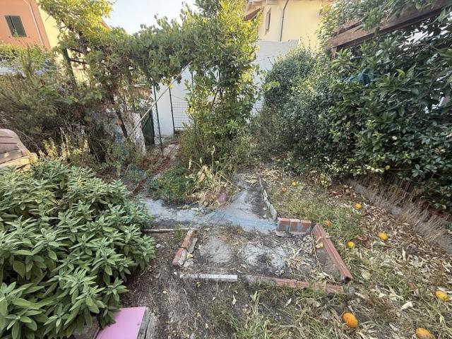 Quadrilocale in vendita a Rosignano Solvay, Rosignano Marittimo