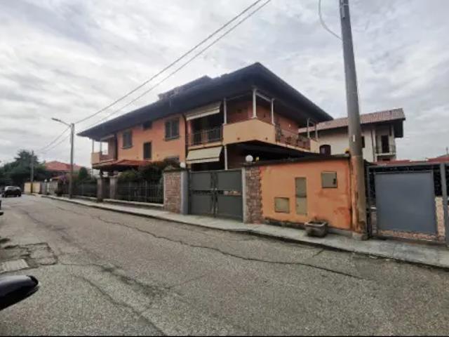 Quadrilocale in vendita a Strambino
