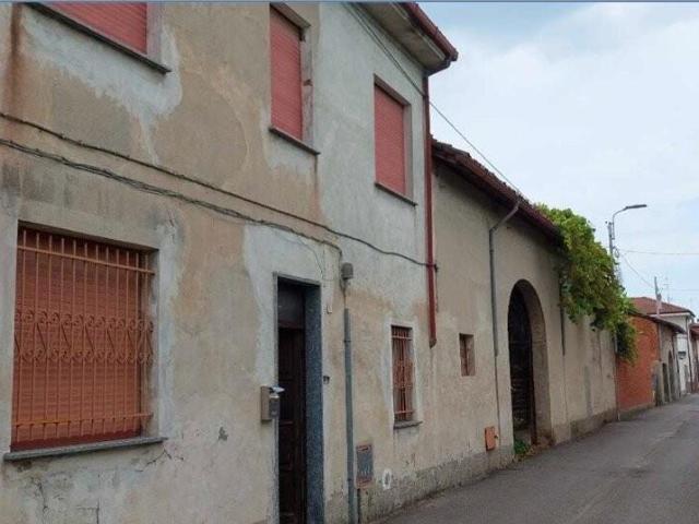 Quadrilocale in vendita a Suardi