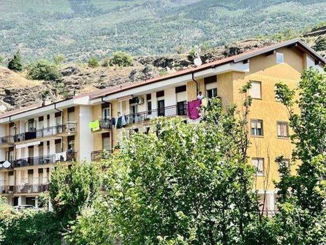 Quadrilocale in vendita a Susa via Argentera 29
