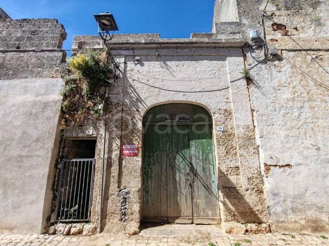 Quadrilocale in vendita a Salve via Marsini, 49