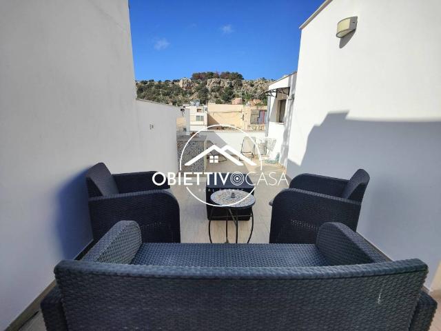 Quadrilocale in vendita a San Vito lo Capo via Duca degli Abruzzi, 9