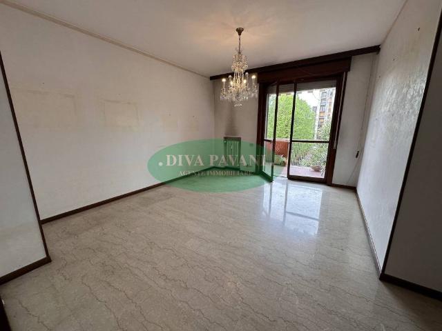 Quadrilocale in vendita a San Donato Milanese