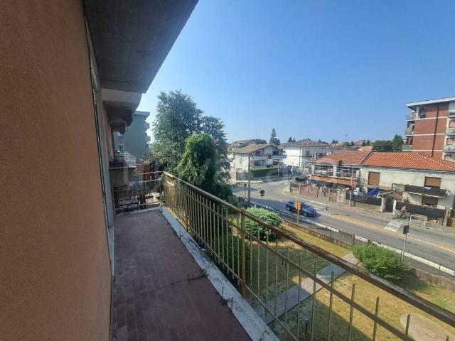 Quadrilocale in vendita a San Giorgio su Legnano via Milano, 35