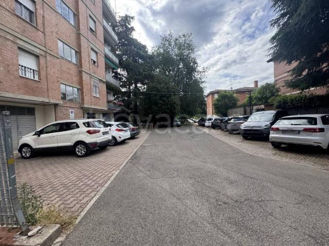 Quadrilocale in vendita a San Lazzaro di Savena via Jussi