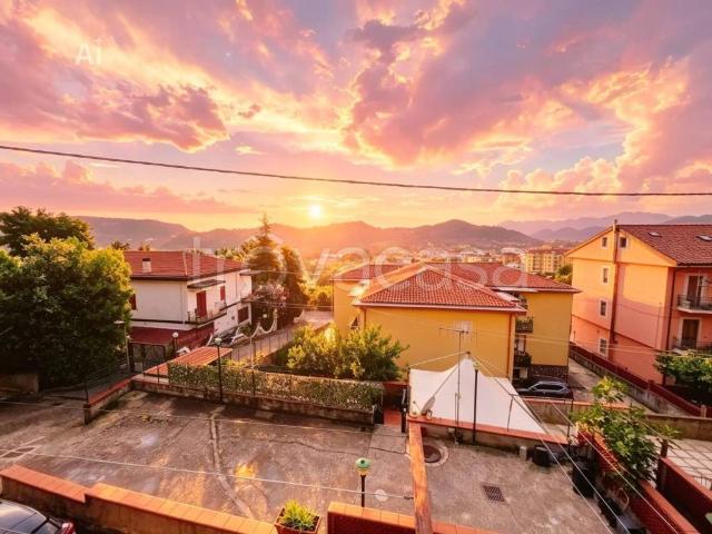 Quadrilocale in vendita a San Mango Piemonte via Francesco Spirito